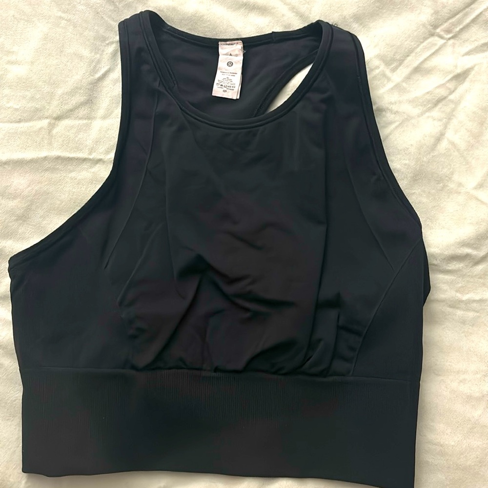 Racerback lulu crop top!